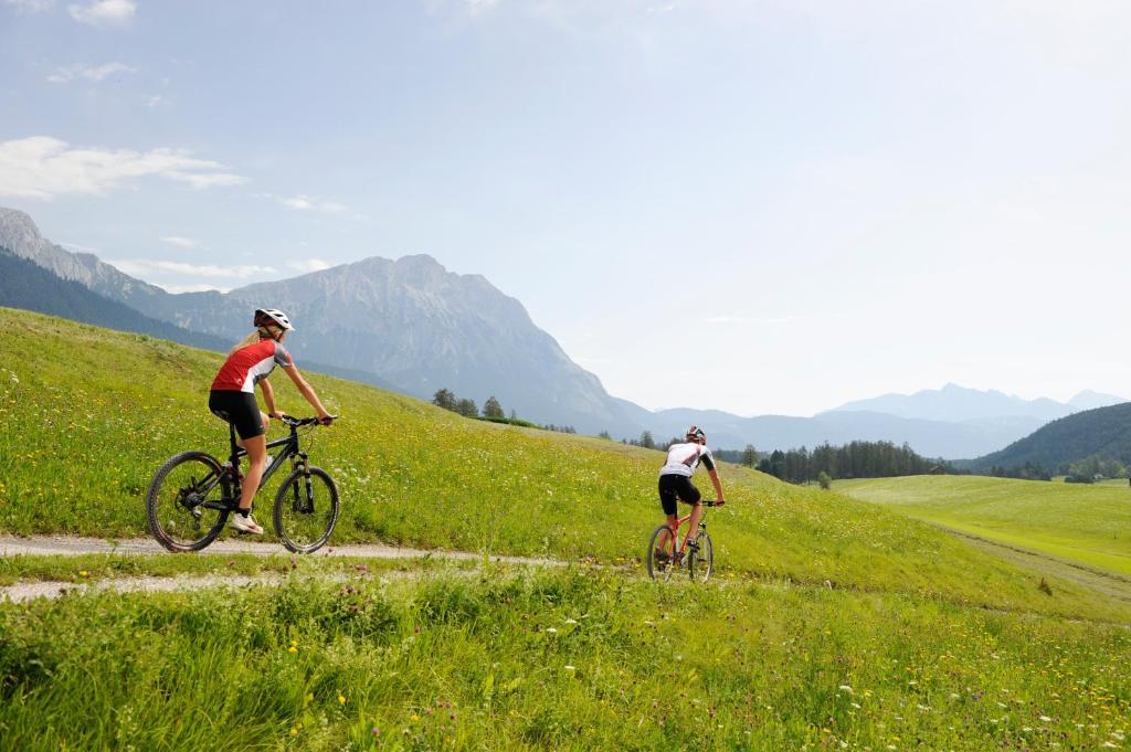 Alpenresort Schwarz Mieming Zewnętrze zdjęcie